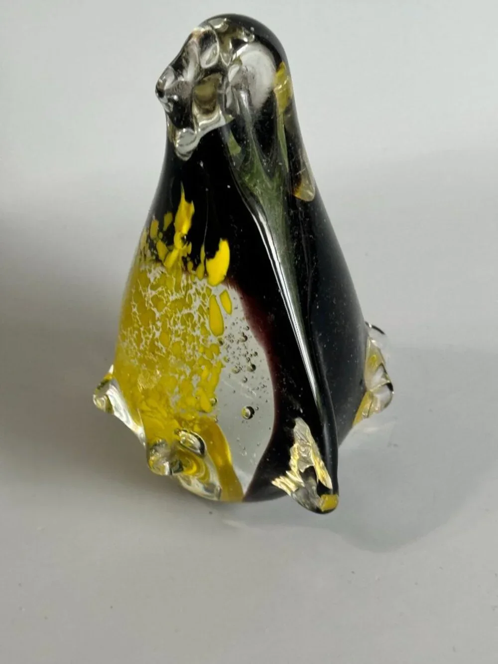 Vintage Art Glass Penguin Paperweight Black Yellow Controlled Bubble 4 1/2" - Picture 8 of 11